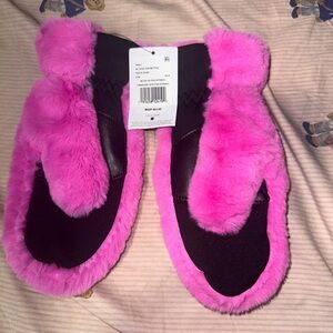 Women Ugg this Pink and Black Fur Mittens